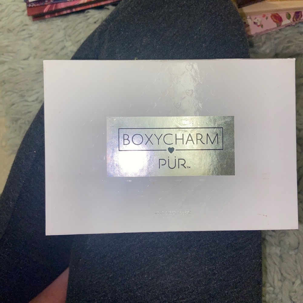 Boxycharm PUR makeup palette